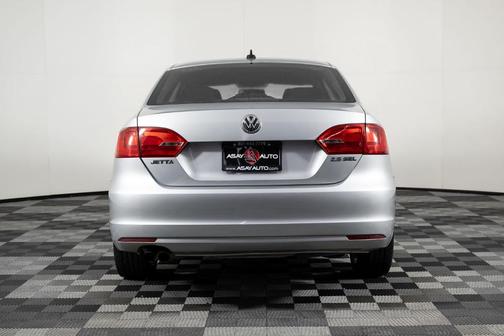2012 Volkswagen Jetta SEL