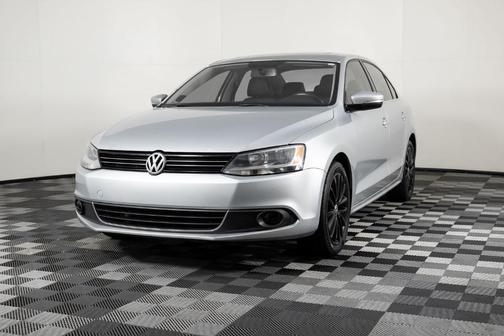 2012 Volkswagen Jetta SEL