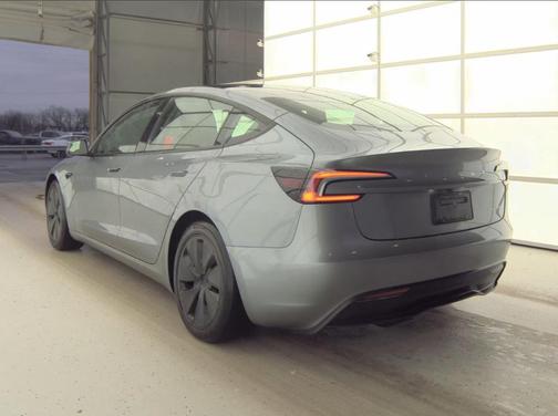 Quicksilver 2025 Tesla Model 3 Long Range