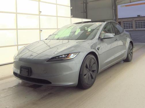 Quicksilver 2025 Tesla Model 3 Long Range