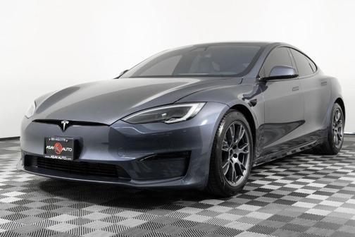 2022 Tesla Model S Base