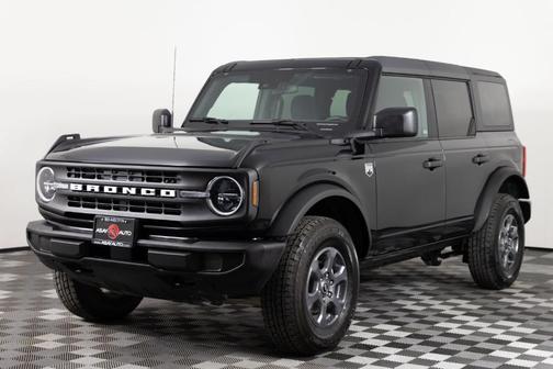 Shadow Black 2025 Ford Bronco Big Bend