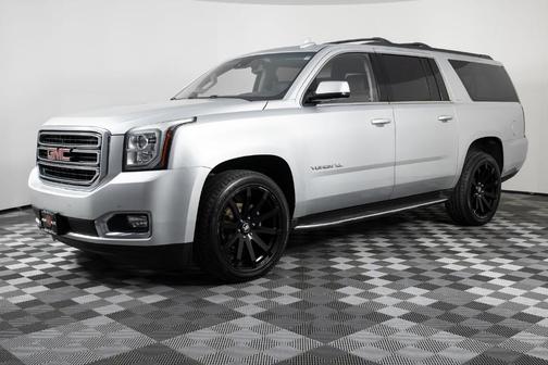 2017 GMC Yukon XL SLT
