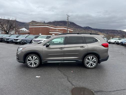 2021 Subaru Ascent Limited 8-Passenger