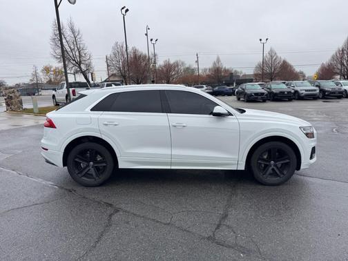 2019 Audi Q8 3.0T Premium