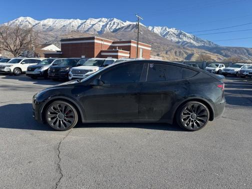 2022 Tesla Model Y Performance