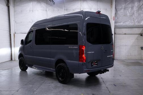 2022 Mercedes-Benz Sprinter 2500 Standard Roof