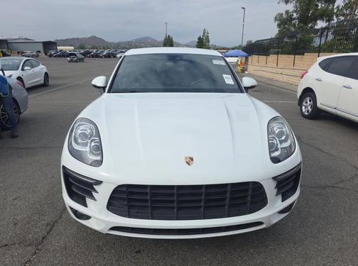 2018 Porsche Macan Sport Edition