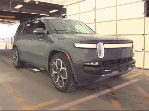 2023 Rivian R1S Adventure Quad Motor Large Pack