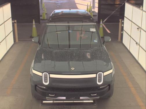 2023 Rivian R1S Adventure Quad Motor Large Pack