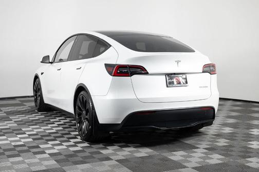 2021 Tesla Model Y Performance