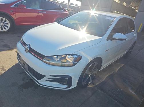 2018 Volkswagen Golf GTI 2.0T S 4-Door