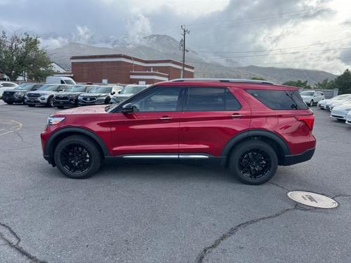 Rapid Red Metallic Tinted Clearcoat 2021 Ford Explorer Platinum