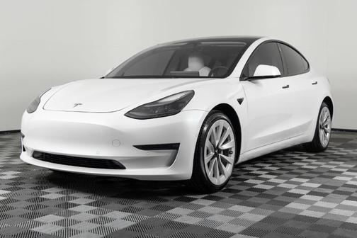 2022 Tesla Model 3 Long Range