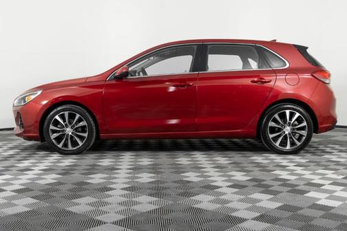 2018 Hyundai Elantra GT Base