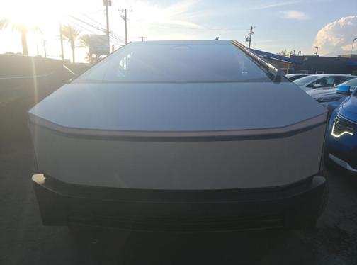 2024 Tesla Cybertruck Base