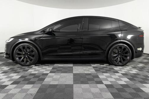 2022 Tesla Model X Plaid