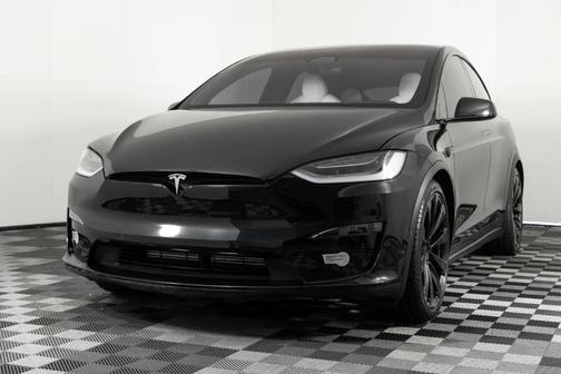 2022 Tesla Model X Plaid