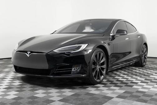 2020 Tesla Model S Long Range Plus