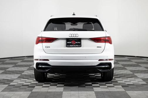 2021 Audi Q3 45 S line Premium
