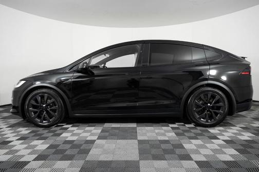 2022 Tesla Model X Plaid