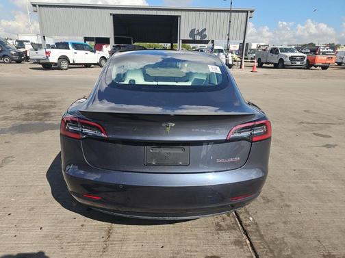 2020 Tesla Model 3 Performance