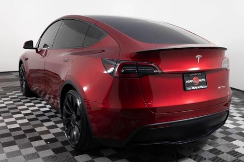 Ultra Red 2024 Tesla Model Y Performance