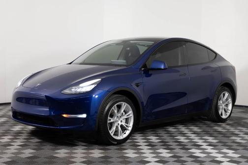 Deep Blue Metallic 2021 Tesla Model Y Long Range