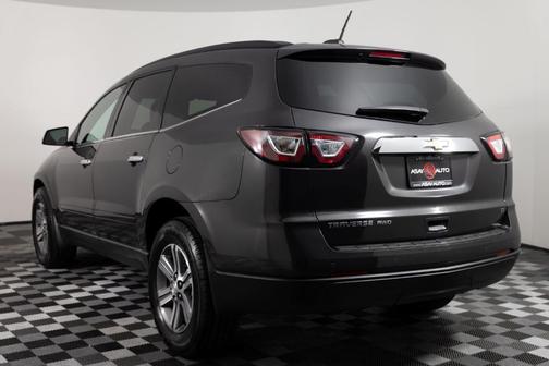 2017 Chevrolet Traverse 2LT