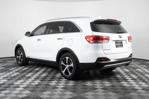 2018 Kia Sorento EX