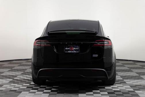 Black 2024 Tesla Model X Plaid