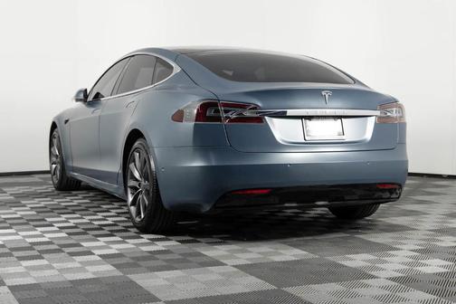 2020 Tesla Model S Long Range Plus