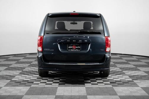 2014 Dodge Grand Caravan R/T