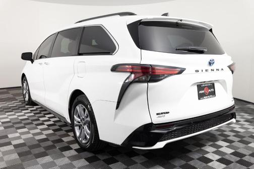 White 2022 Toyota Sienna XSE 7 Passenger