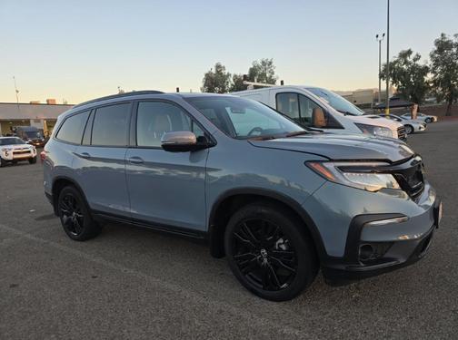 2022 Honda Pilot Black Edition