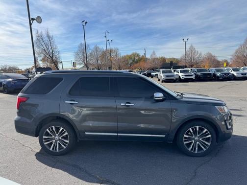 2016 Ford Explorer Platinum