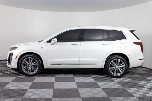 2022 Cadillac XT6 Premium Luxury AWD