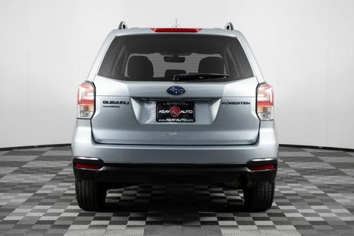 2018 Subaru Forester 2.5i