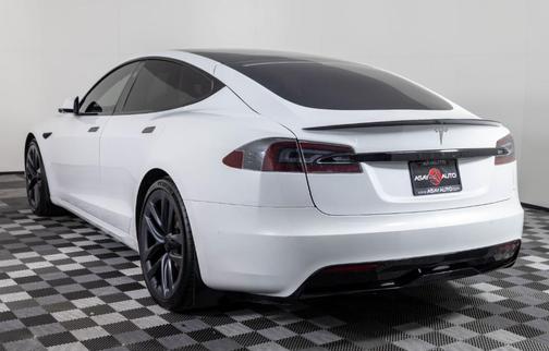 2021 Tesla Model S Plaid