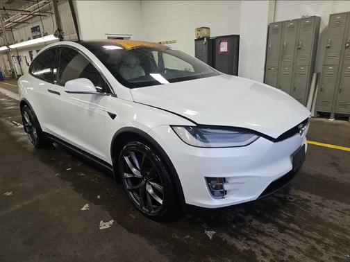 2020 Tesla Model X Long Range