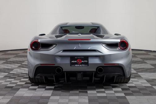 2019 Ferrari 488 Spider Base