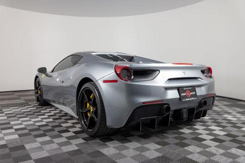 2019 Ferrari 488 Spider Base