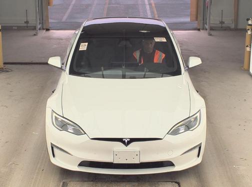 2022 Tesla Model S Base
