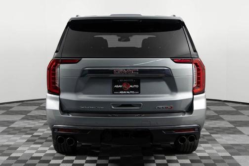 2023 GMC Yukon XL AT4