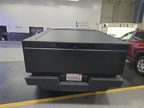 2024 Tesla Cybertruck Base