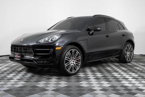 2015 Porsche Macan Turbo