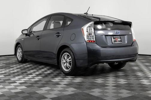 2011 Toyota Prius III