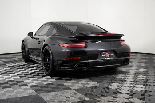 2014 Porsche 911 Turbo S