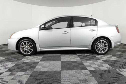 2008 Nissan Sentra SE-R