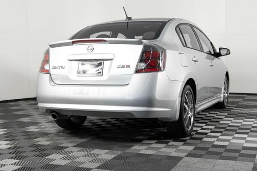 2008 Nissan Sentra SE-R